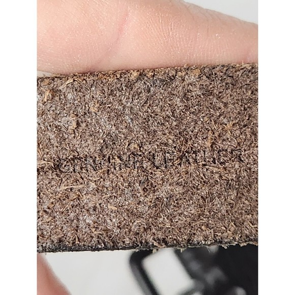 American Eagle Outfitters‎ Brown Genuine Leather Belt FITS  34" - Picture 7 of 9